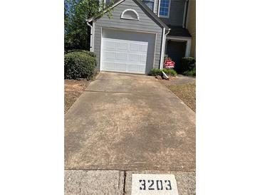 Photo one of 3203 Long Iron Dr Lawrenceville GA 30044 | MLS 7364542