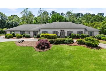 Photo one of 690 Brookfield Pkwy Roswell GA 30075 | MLS 7373987