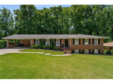Photo one of 2929 Country Squire Ln Decatur GA 30033 | MLS 7378238