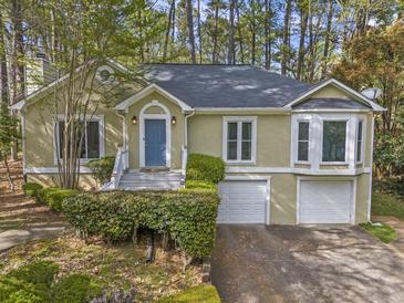 Photo one of 135 Radford Sw Cir Marietta GA 30060 | MLS 7378977