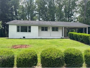 Photo one of 210 Pine Forest Dr Cumming GA 30040 | MLS 7379578