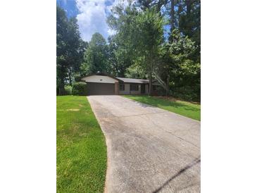 Photo one of 2119 Panola Way Ct Lithonia GA 30058 | MLS 7423927