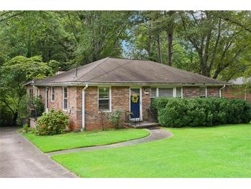 Photo one of 3216 Woodview Dr Smyrna GA 30082 | MLS 7426218