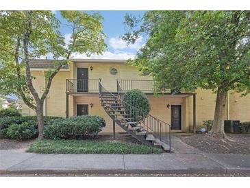 Photo one of 5400 Roswell Rd # C3 Atlanta GA 30342 | MLS 7446921