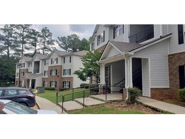 Photo one of 2103 Fairington Village Dr Lithonia GA 30038 | MLS 7480091