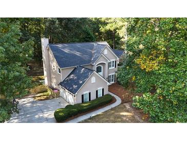 Photo one of 6815 Fairgreen Dr Suwanee GA 30024 | MLS 7485969