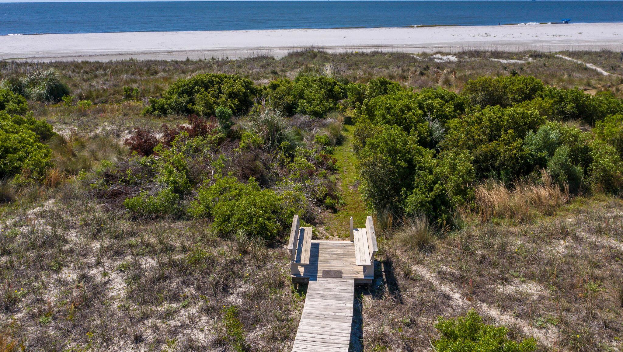 Photo one of 10 54Th Ave Isle of Palms SC 29451 | MLS 22008877