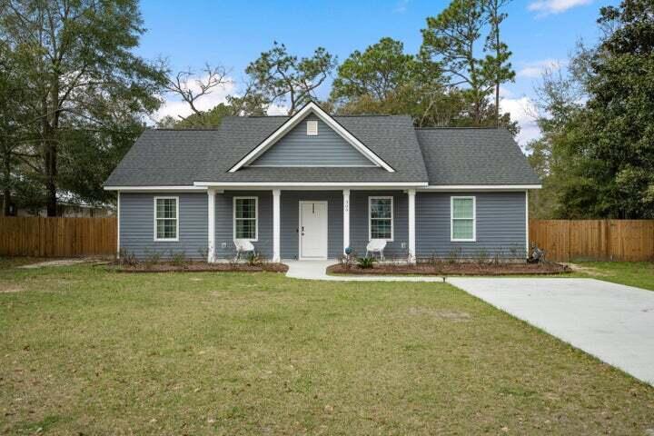 Photo one of 309 Meadow St Walterboro SC 29488 | MLS 23016830