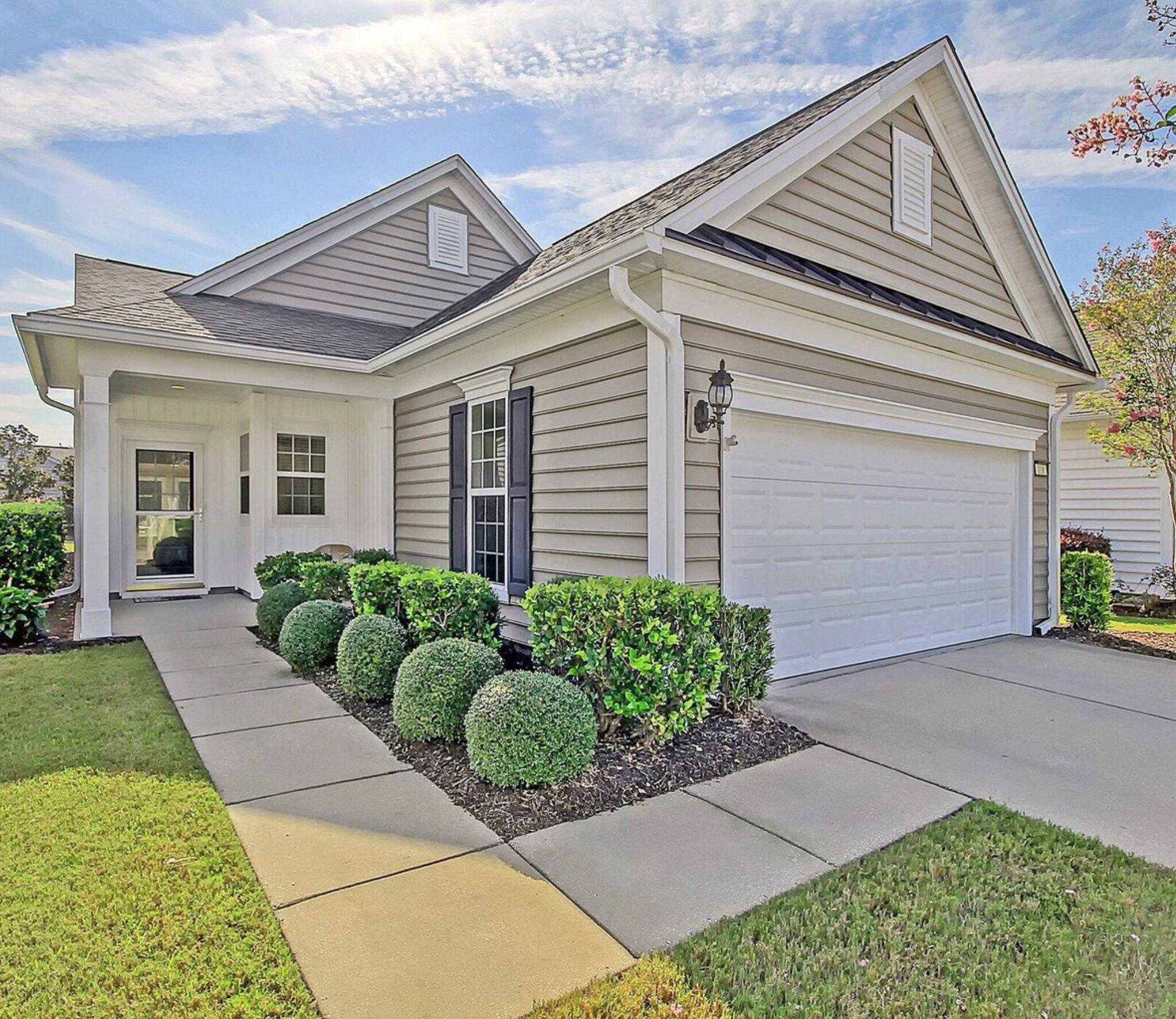 Photo one of 118 Billowing Sails St Summerville SC 29486 | MLS 23023810