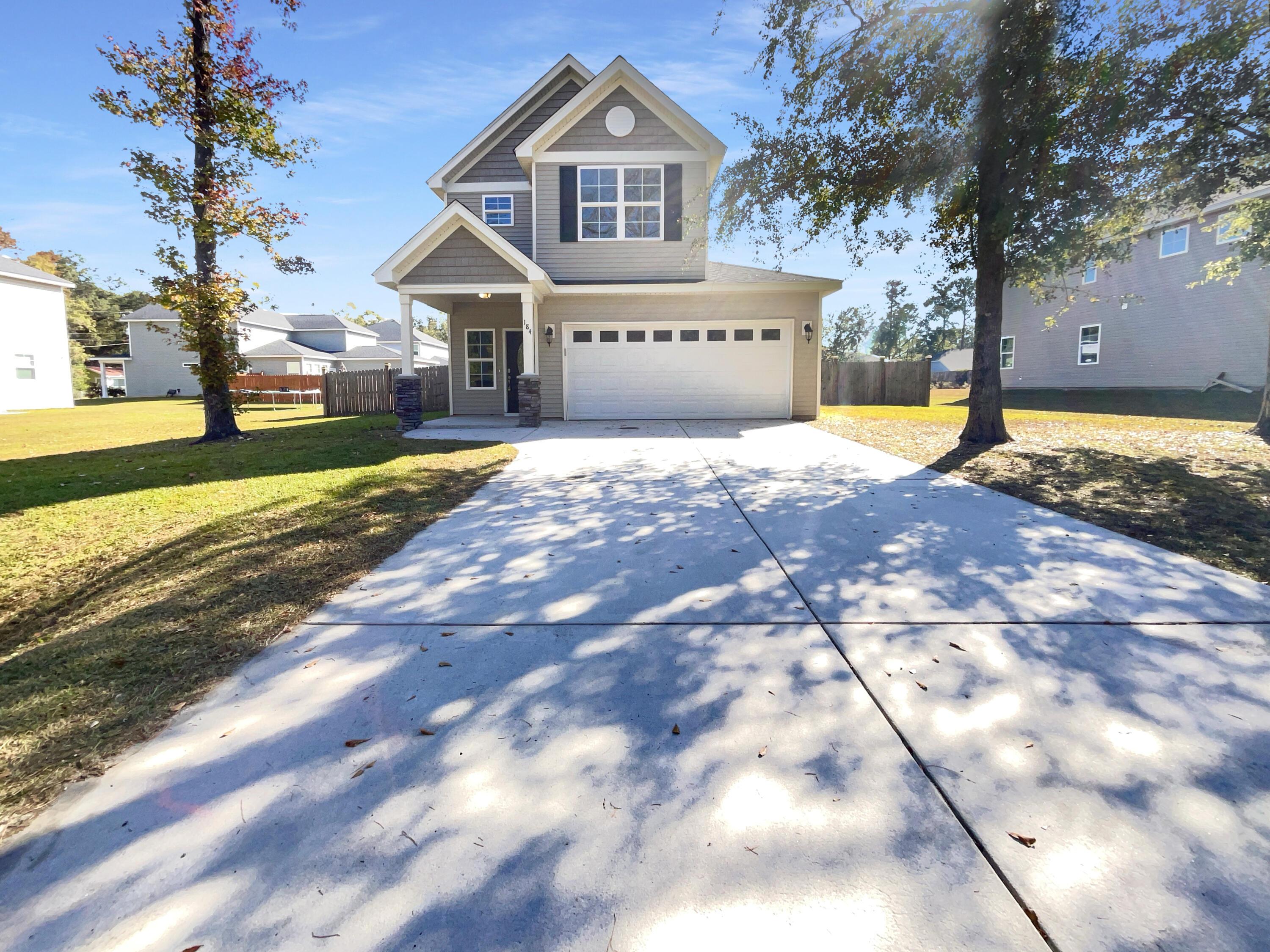 Photo one of 184 W Smith St Summerville SC 29485 | MLS 23025527