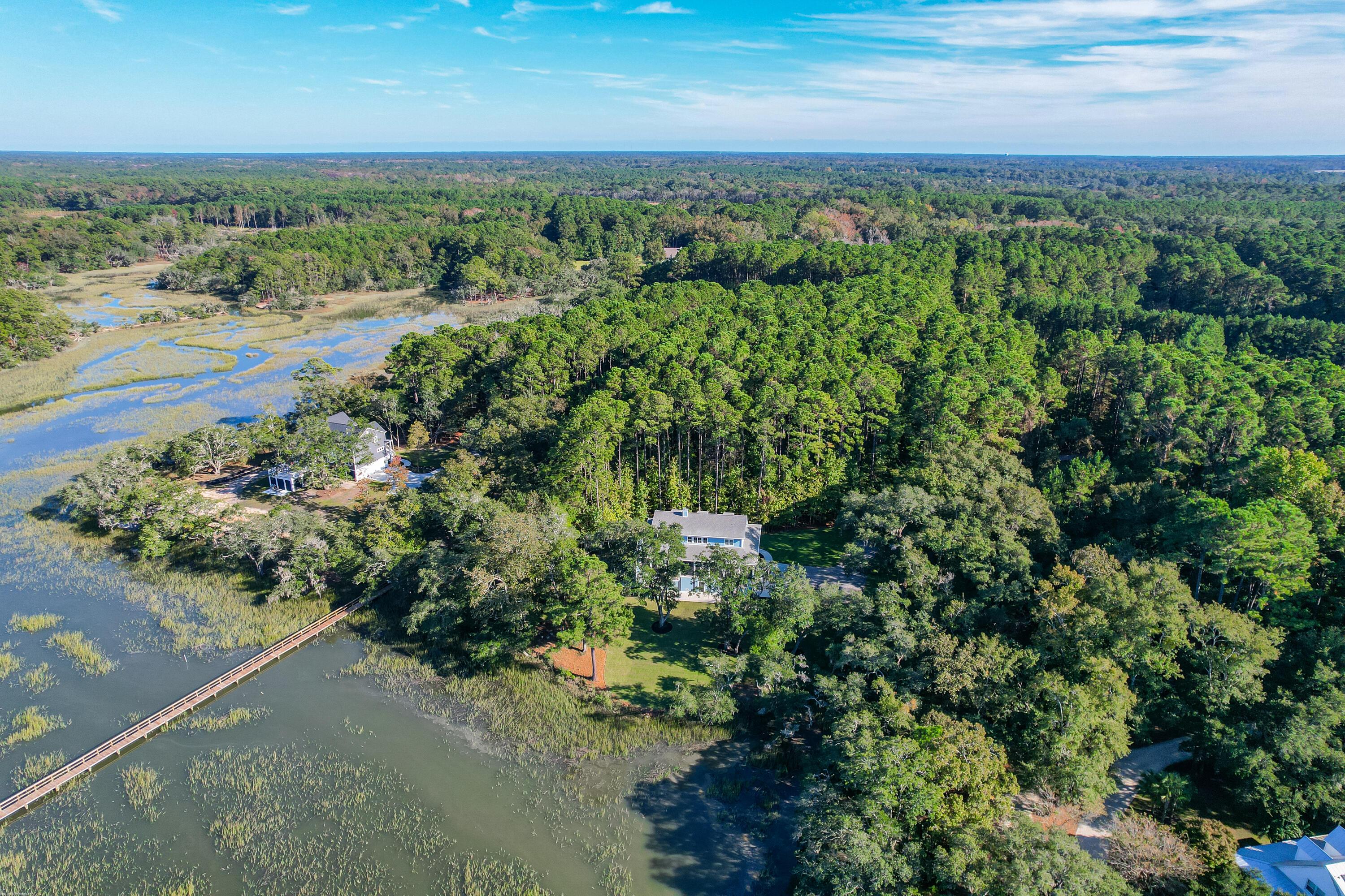Photo one of 1358 Polly Point Rd Wadmalaw Island SC 29487 | MLS 23025726