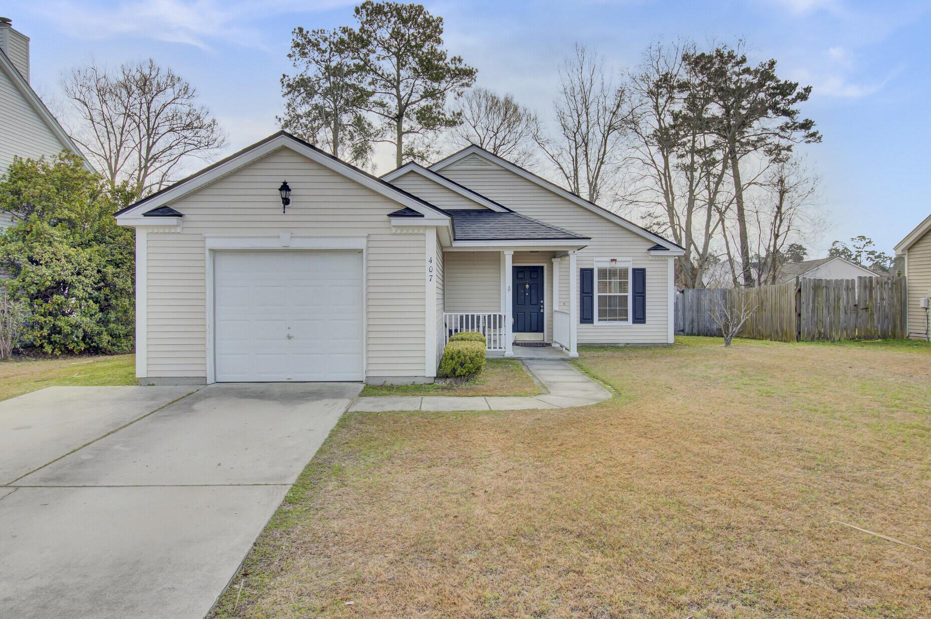 Photo one of 407 Beverly Dr Summerville SC 29485 | MLS 24004851