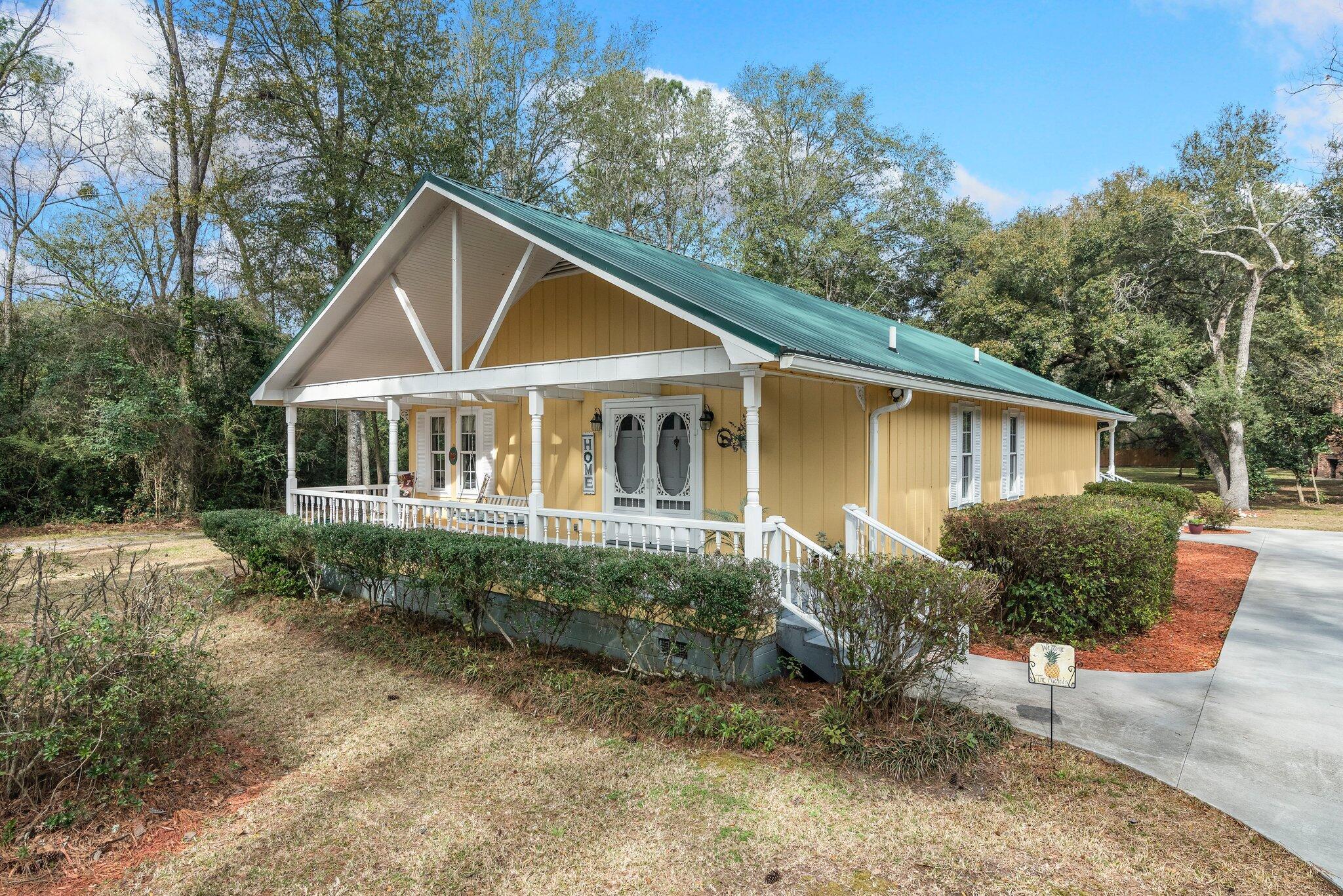 Photo one of 104 Gervais St Walterboro SC 29488 | MLS 24005365