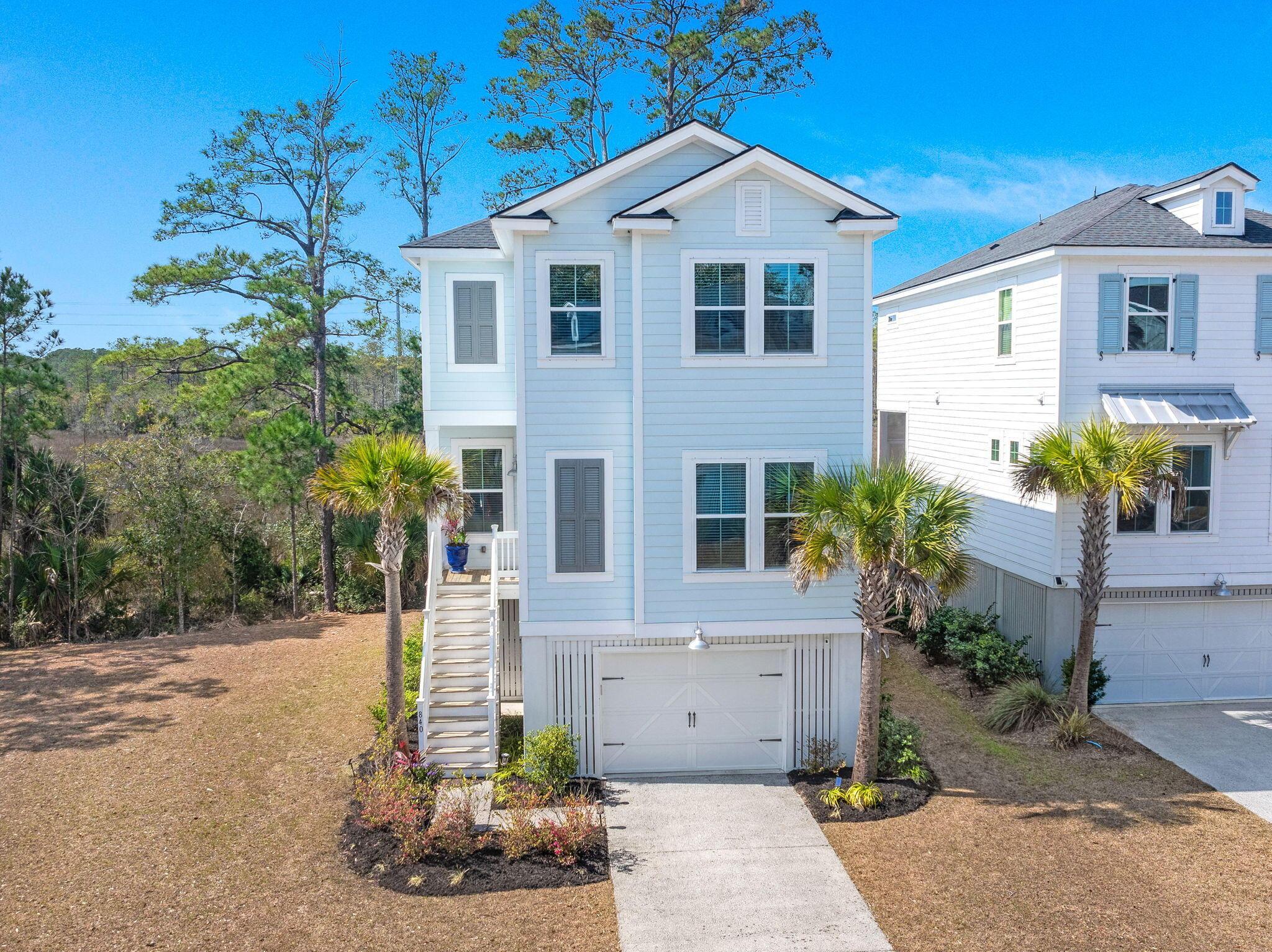 Photo one of 840 Forrest Dr Charleston SC 29492 | MLS 24005796