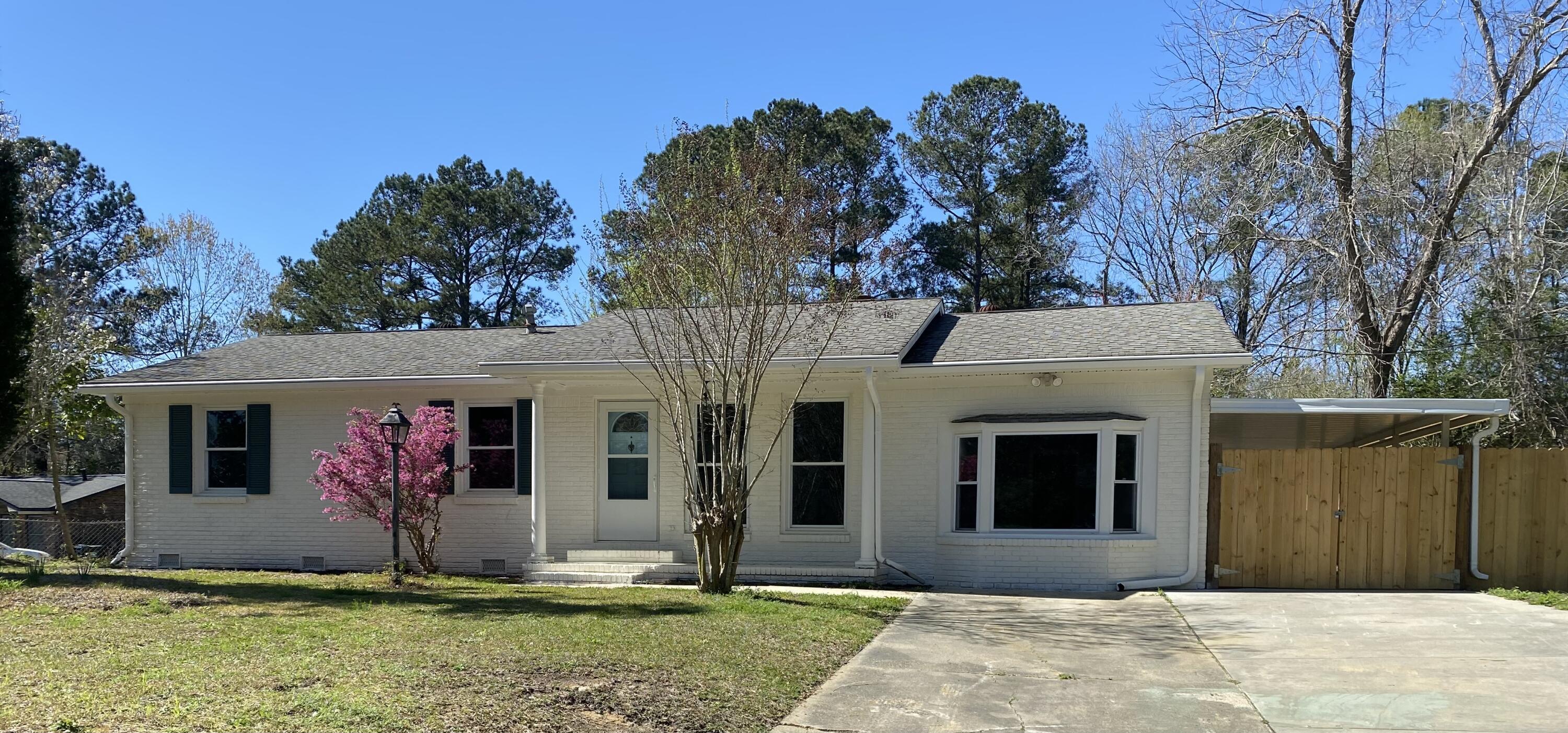 Photo one of 101 Falcon Dr Summerville SC 29485 | MLS 24006196