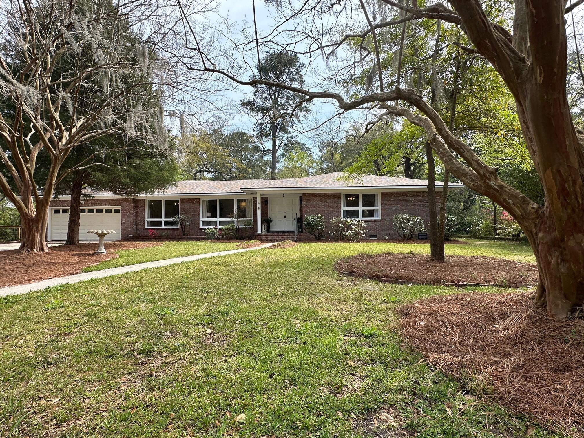 Photo one of 59 Fort Royal Ave Charleston SC 29407 | MLS 24007510