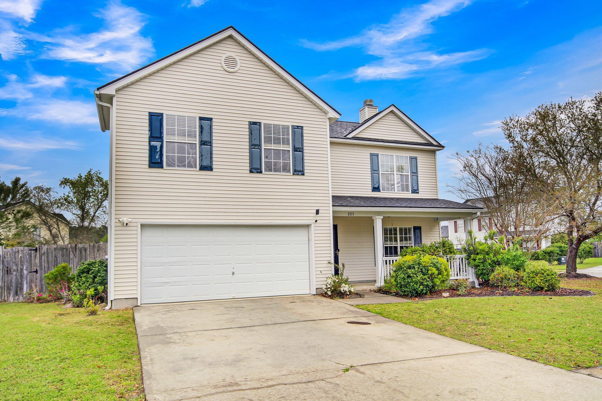 Photo one of 225 South Port Dr Summerville SC 29483 | MLS 24007571