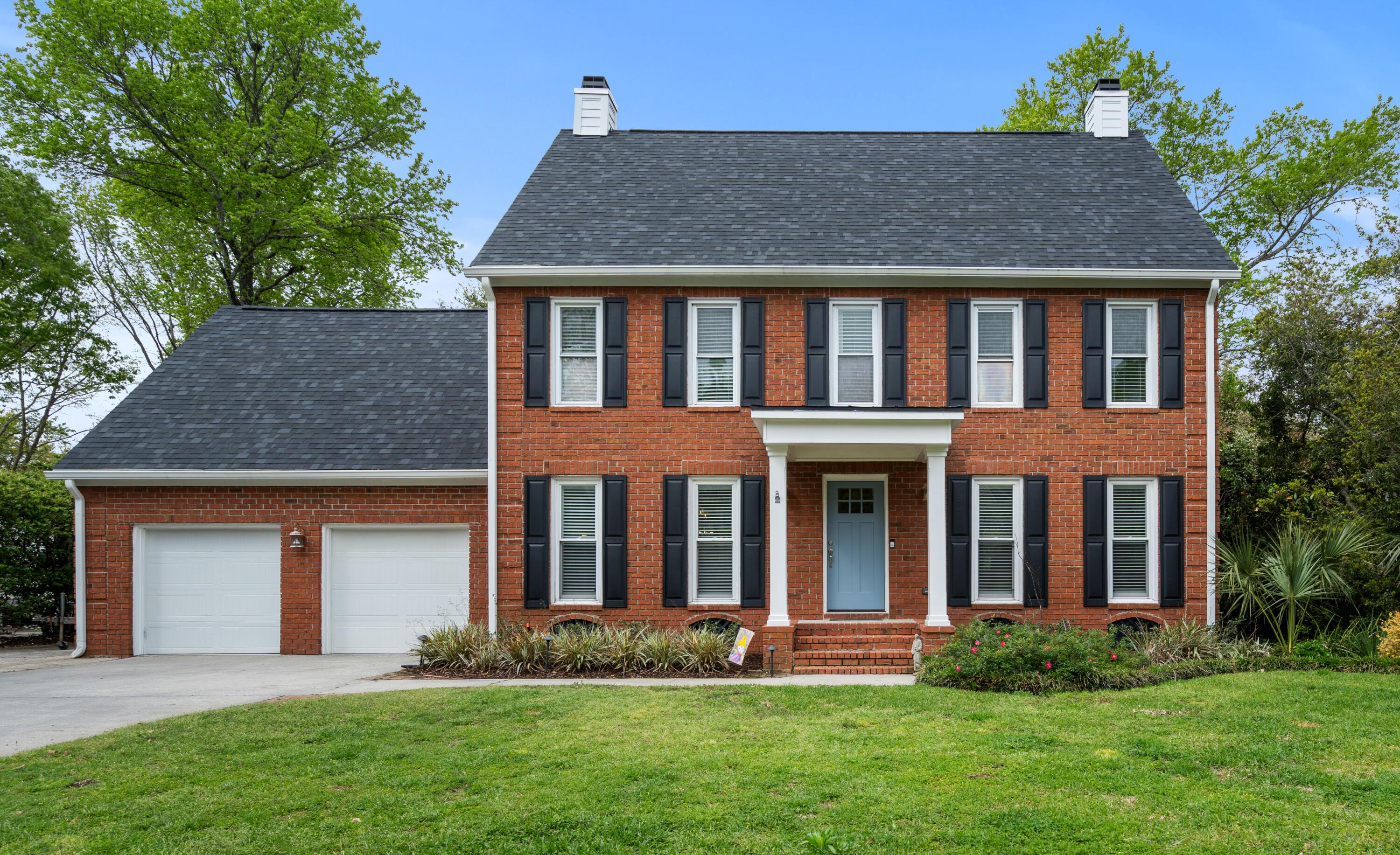 Photo one of 595 Palisades Dr Mount Pleasant SC 29464 | MLS 24007691