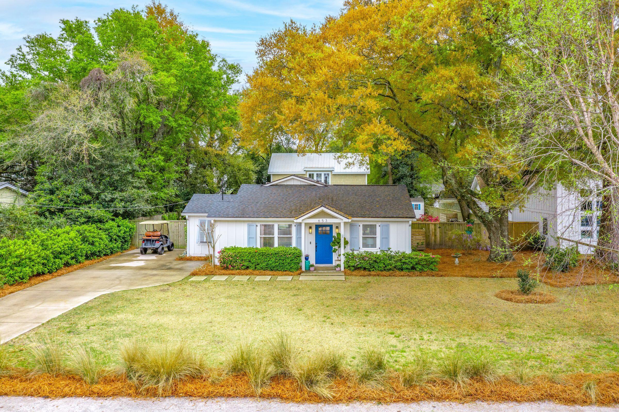 Photo one of 653 Bank St Mount Pleasant SC 29464 | MLS 24007758