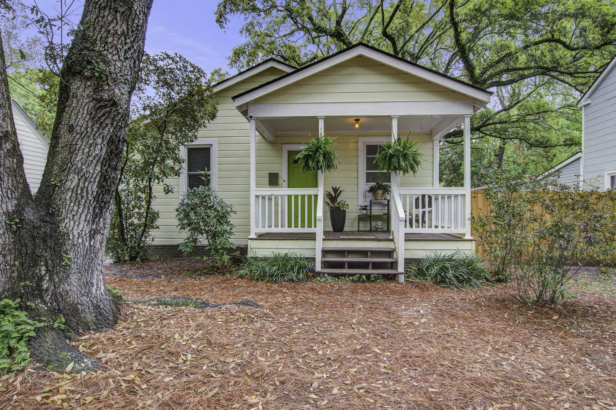 Photo one of 311 Tall Oak Ave Charleston SC 29407 | MLS 24007904