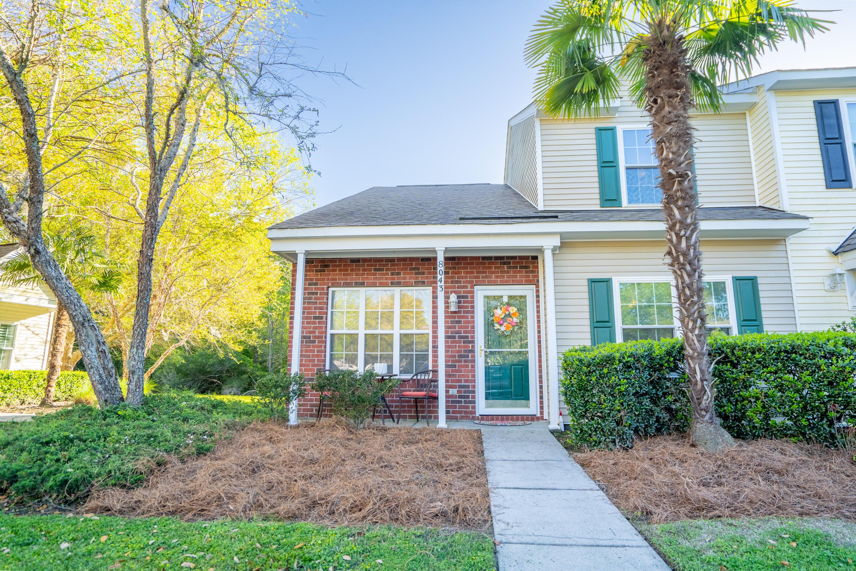 Photo one of 8043 Shadow Oak Dr North Charleston SC 29406 | MLS 24008078