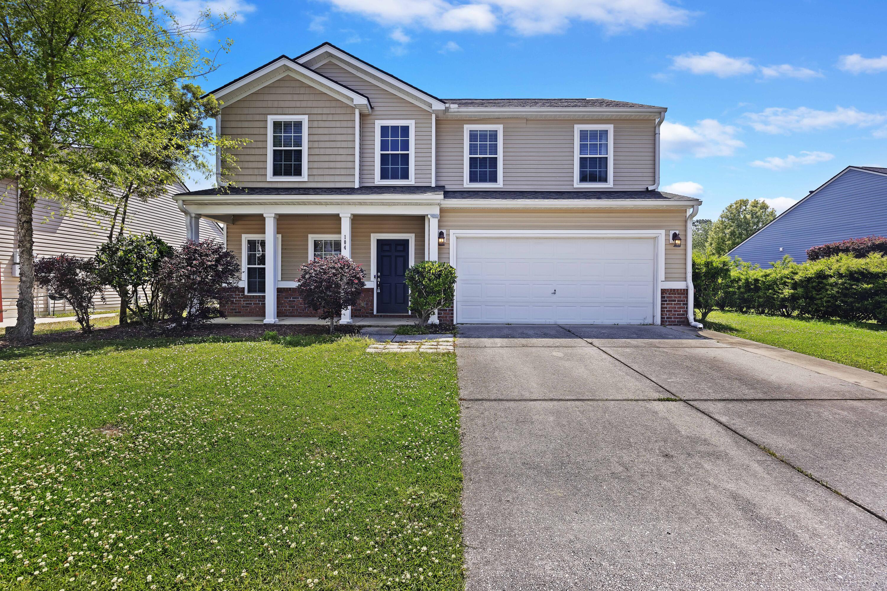 Photo one of 104 Killdeer Trl Summerville SC 29485 | MLS 24008429