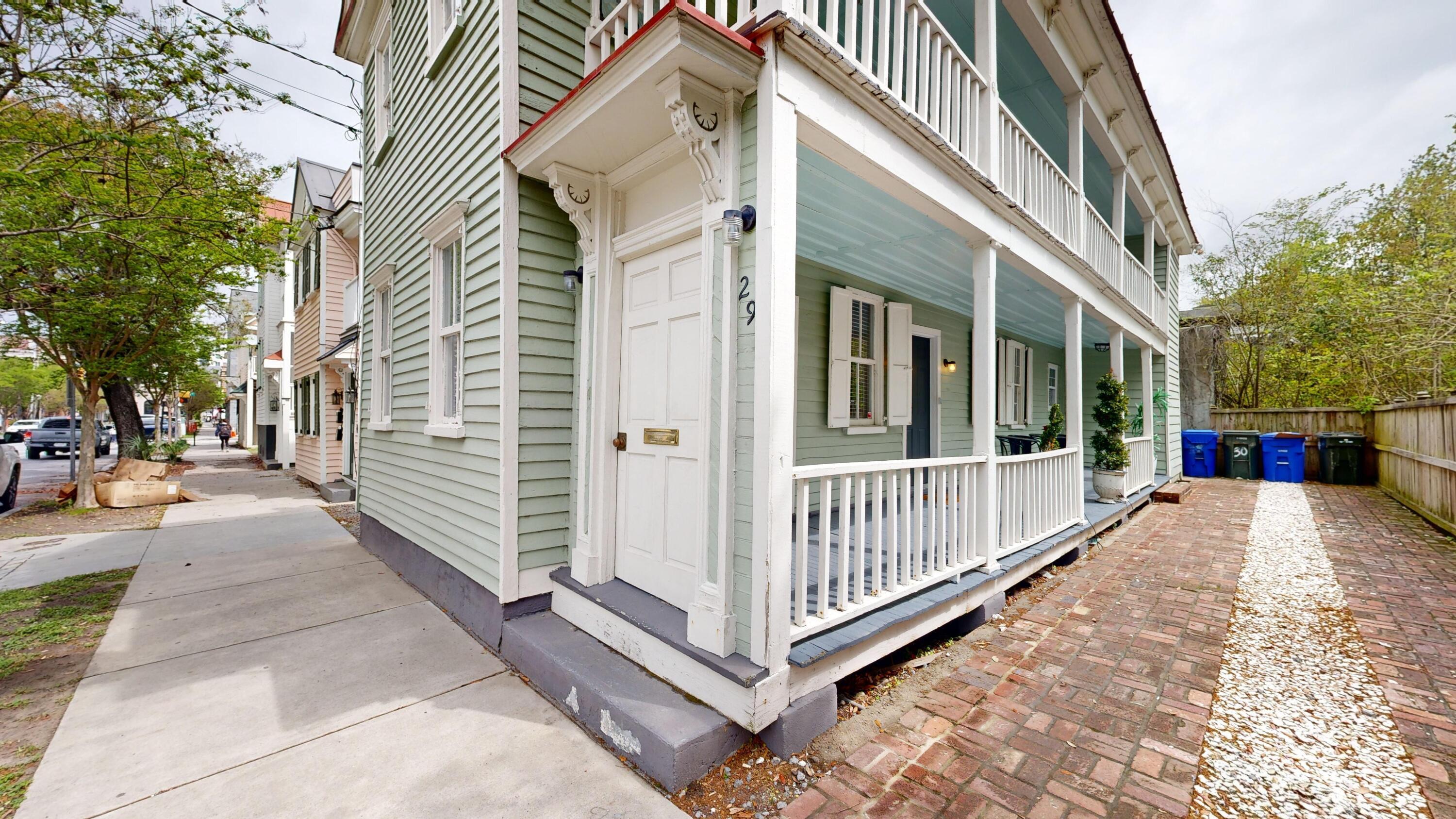 Photo one of 29 Cannon St Charleston SC 29403 | MLS 24009178