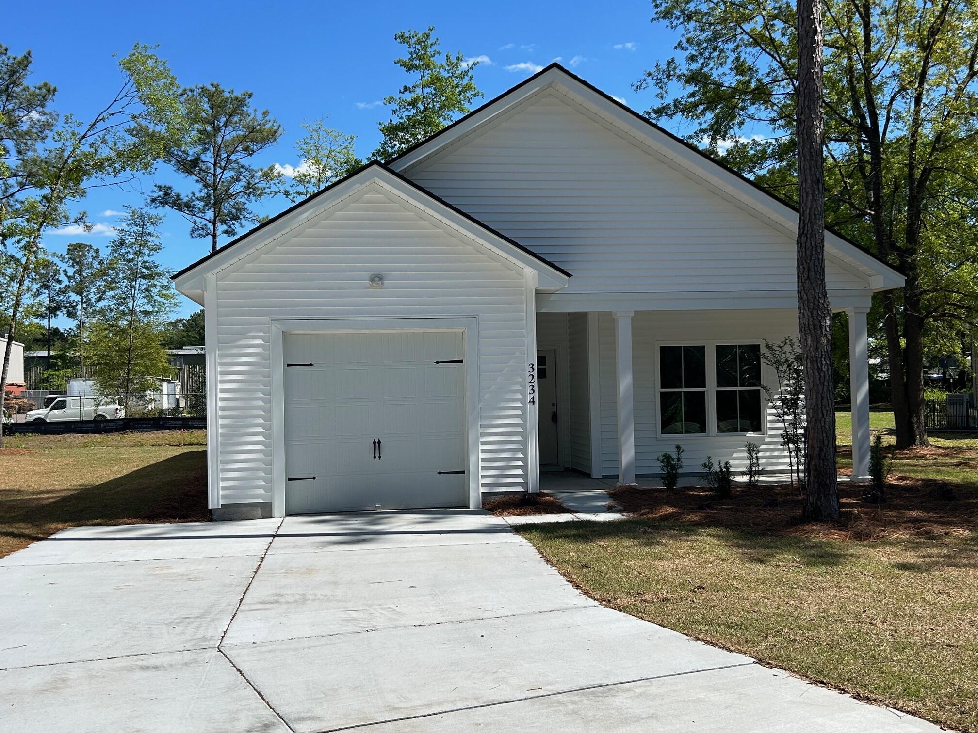 Photo one of 3234 Pinewood Dr Ladson SC 29456 | MLS 24009430