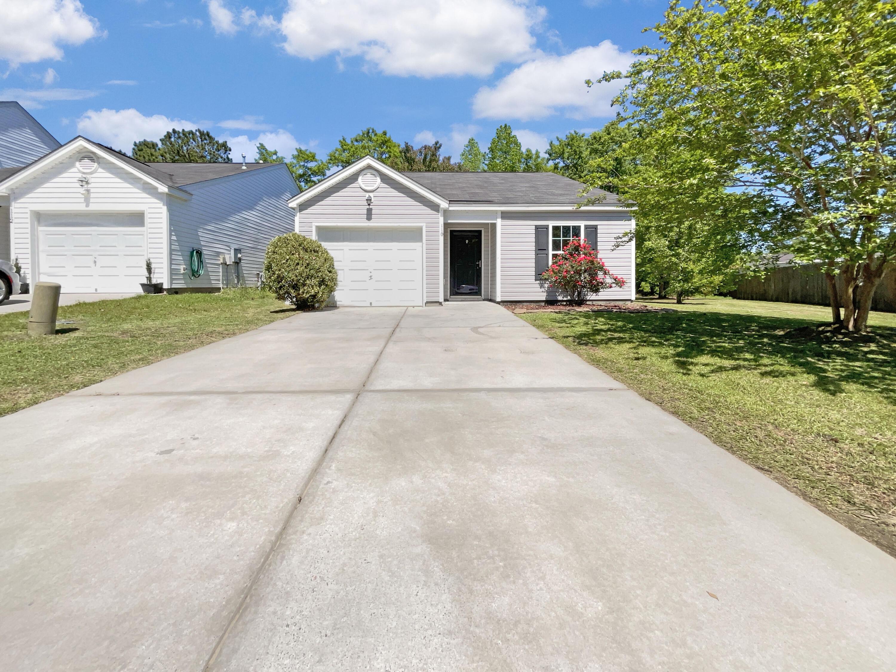 Photo one of 110 Coosawatchie St Summerville SC 29485 | MLS 24009437