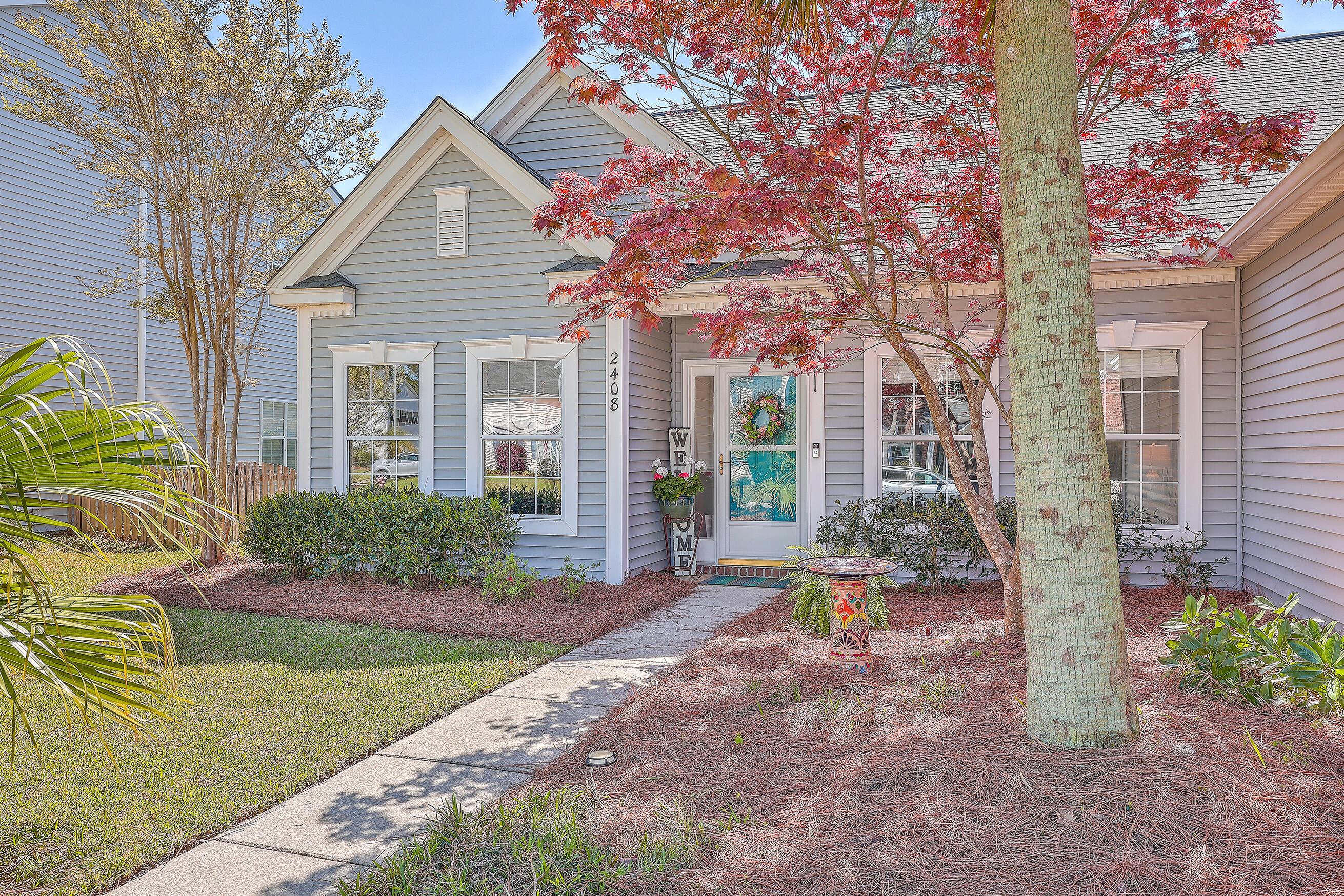 Photo one of 2408 Parsonage Woods Ln Mount Pleasant SC 29466 | MLS 24009538