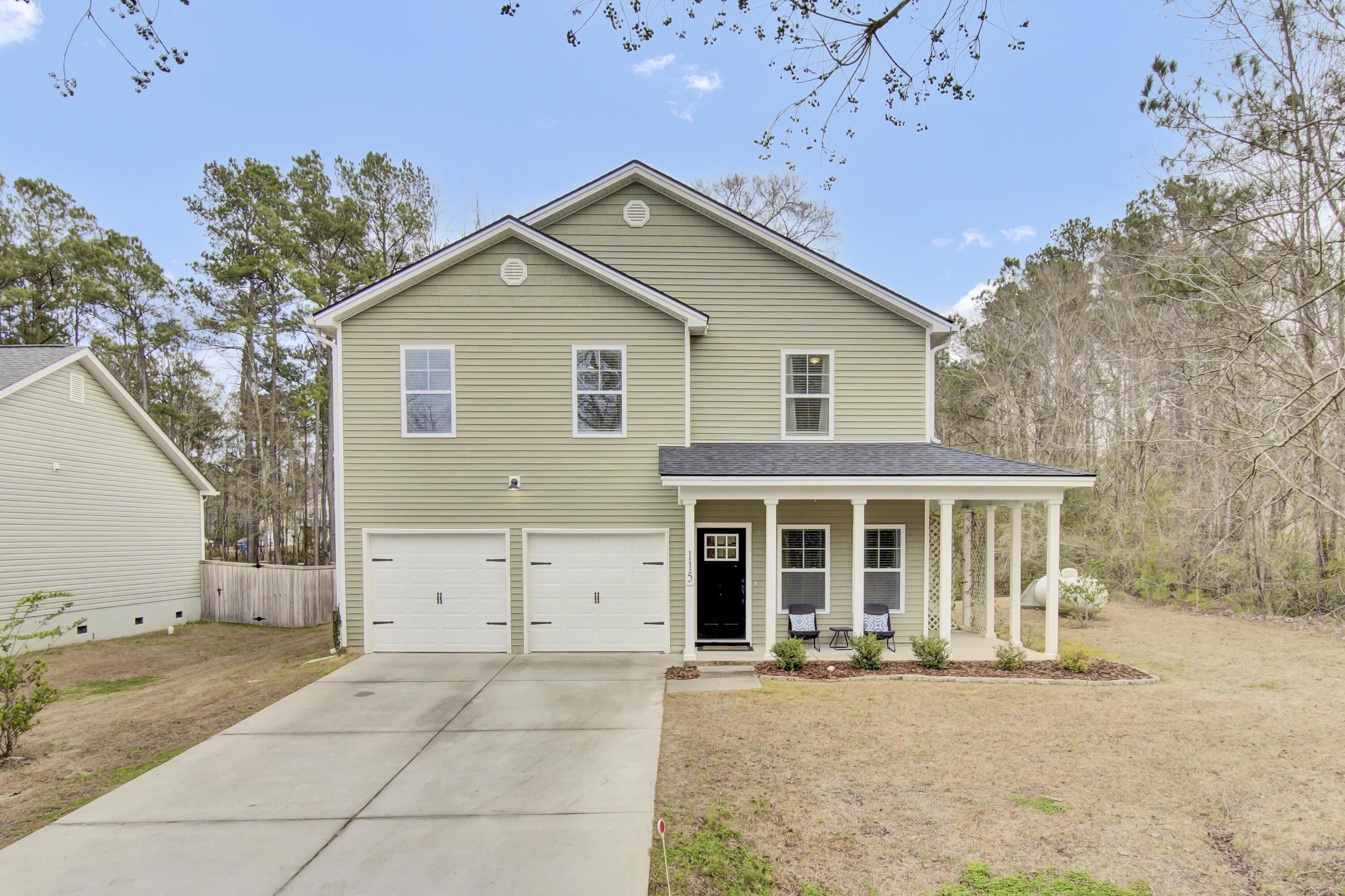 Photo one of 115 Perry Drive Dr Summerville SC 29483 | MLS 24009634