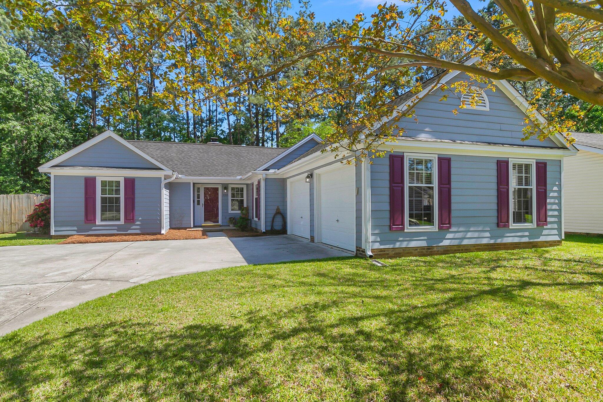 Photo one of 122 Chownings Ln Goose Creek SC 29445 | MLS 24009758