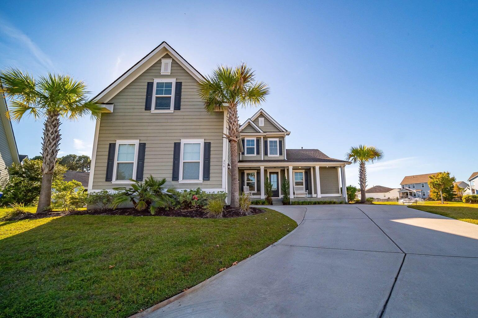 Photo one of 259 Swallowtail Ct Mount Pleasant SC 29464 | MLS 24009894
