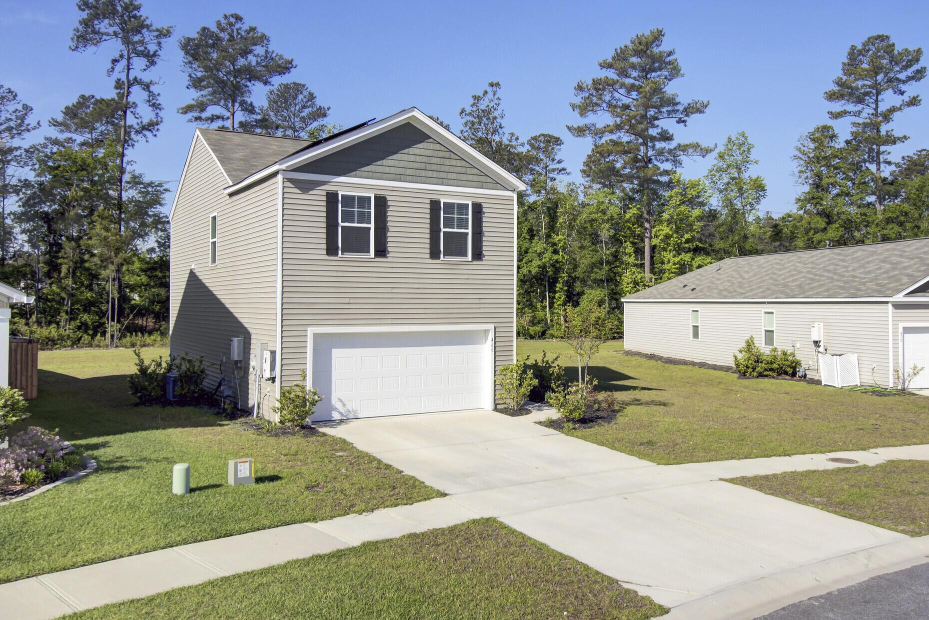 Photo one of 466 Cedarview Rd Summerville SC 29486 | MLS 24010071