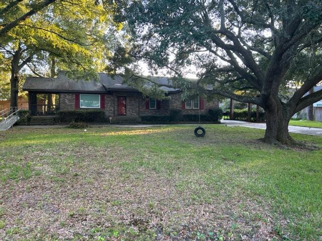 Photo one of 1717 Pinecrest Rd Charleston SC 29407 | MLS 24024061