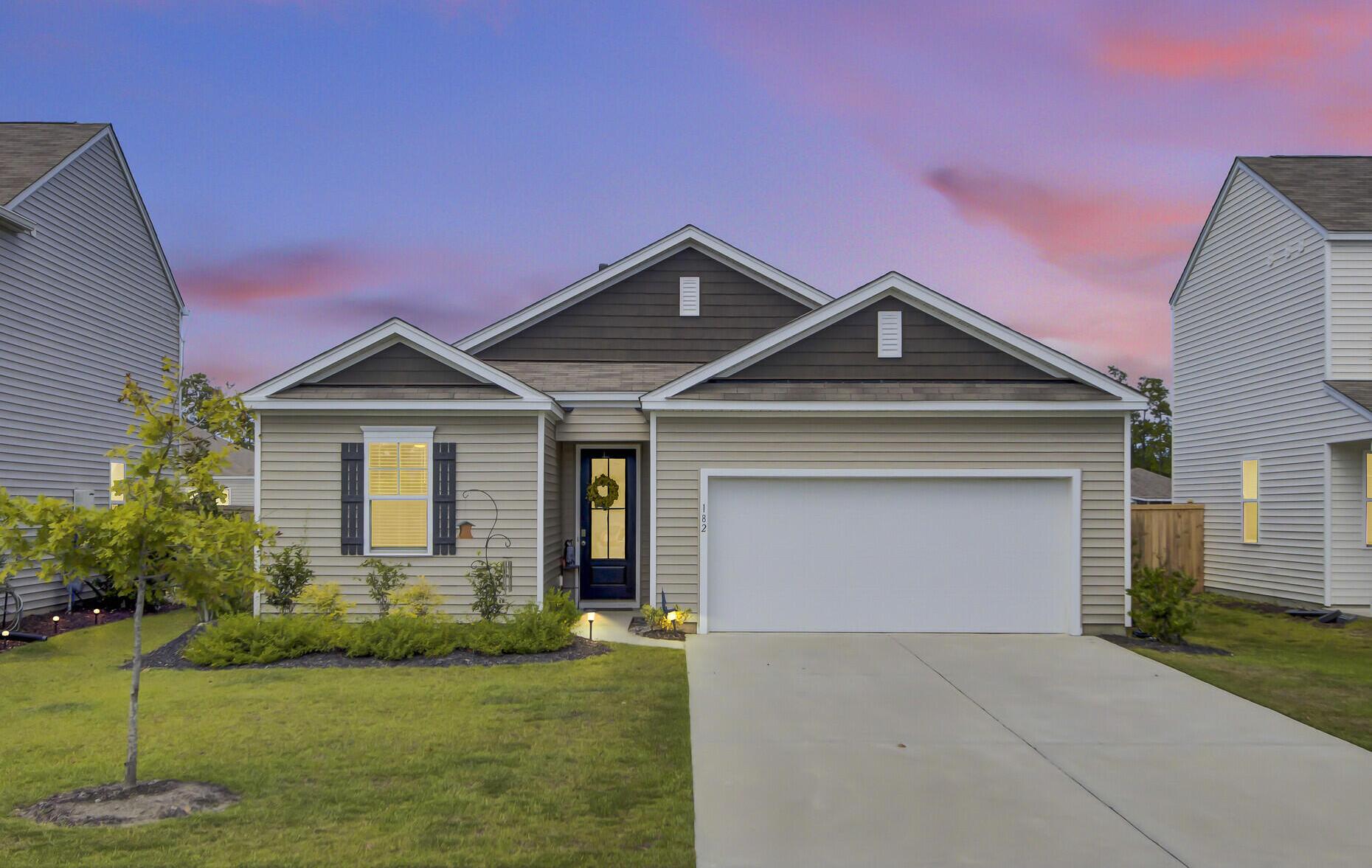 Photo one of 182 Greenwich Dr Summerville SC 29486 | MLS 24024175