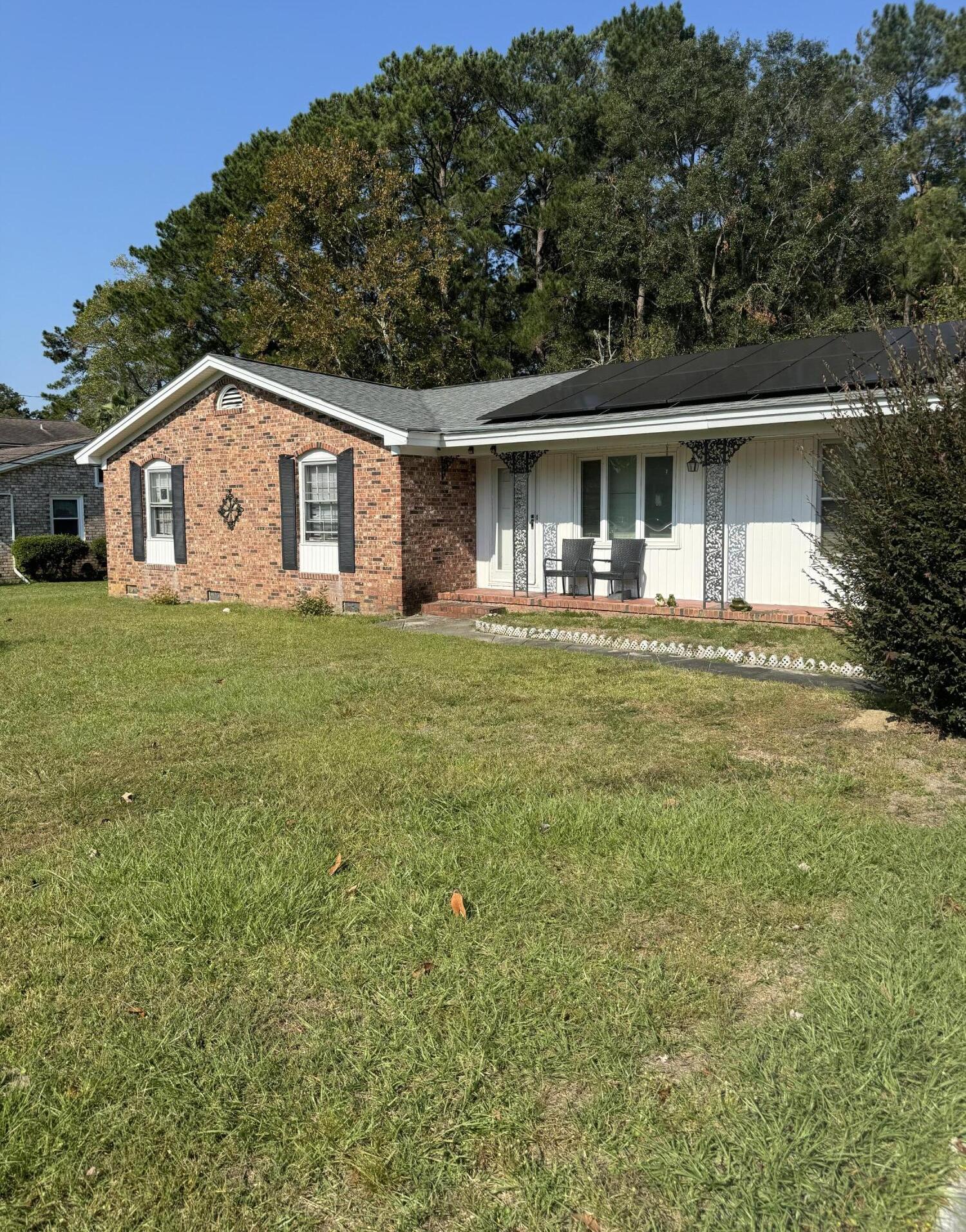 Photo one of 8520 Delhi Rd North Charleston SC 29406 | MLS 24026811