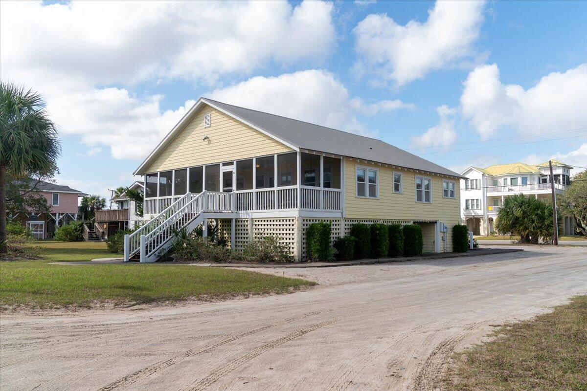 Photo one of 2302 Palmetto Blvd Edisto Beach SC 29438 | MLS 24028634
