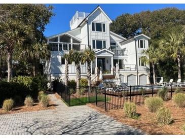 Photo one of 5 Fishers Aly Isle of Palms  29451 | MLS 24004736