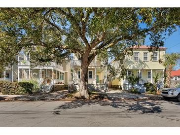 Photo one of 30 Moultrie St Charleston  29403 | MLS 24007095