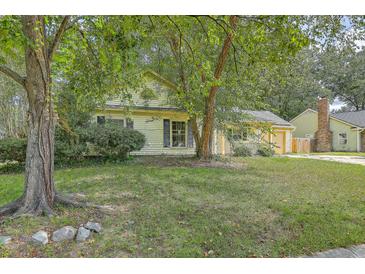 Photo one of 303 Hamlet Rd Summerville  29485 | MLS 24025636