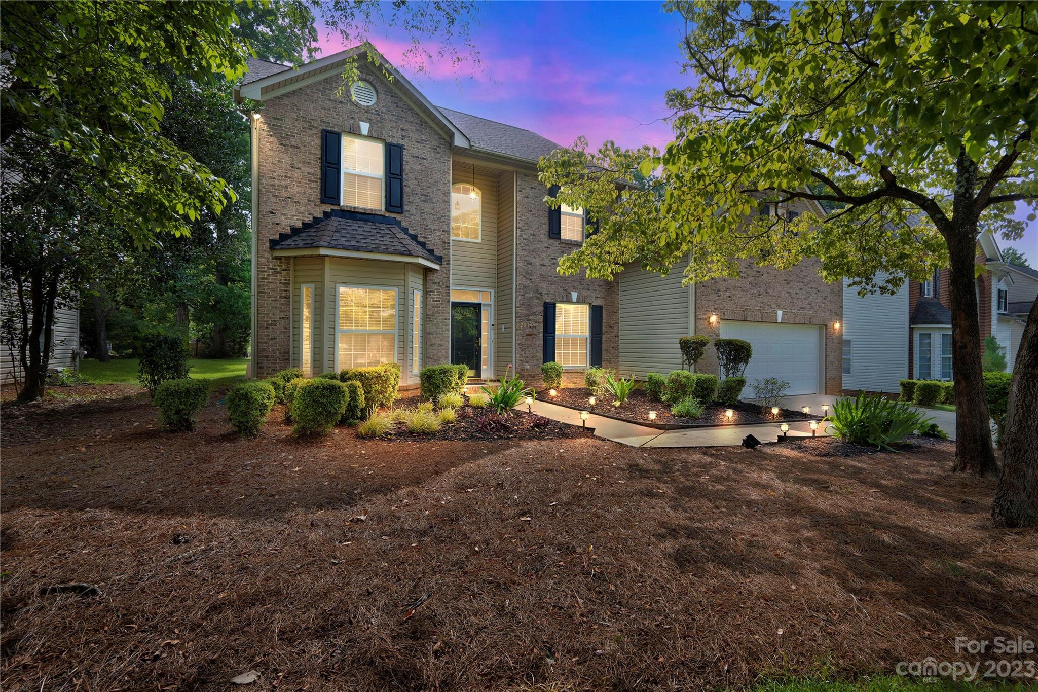 Photo one of 2614 Ashby Woods Dr Matthews NC 28105 | MLS 4047048