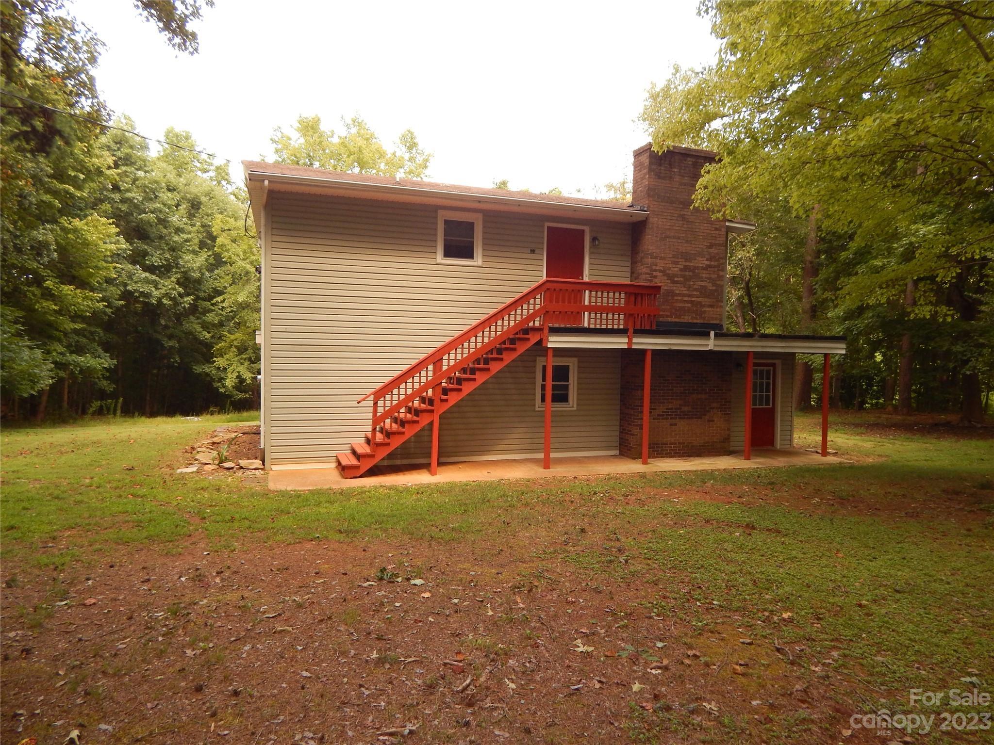 Photo one of 156 Robinson Rd Mooresville NC 28117 | MLS 4056358