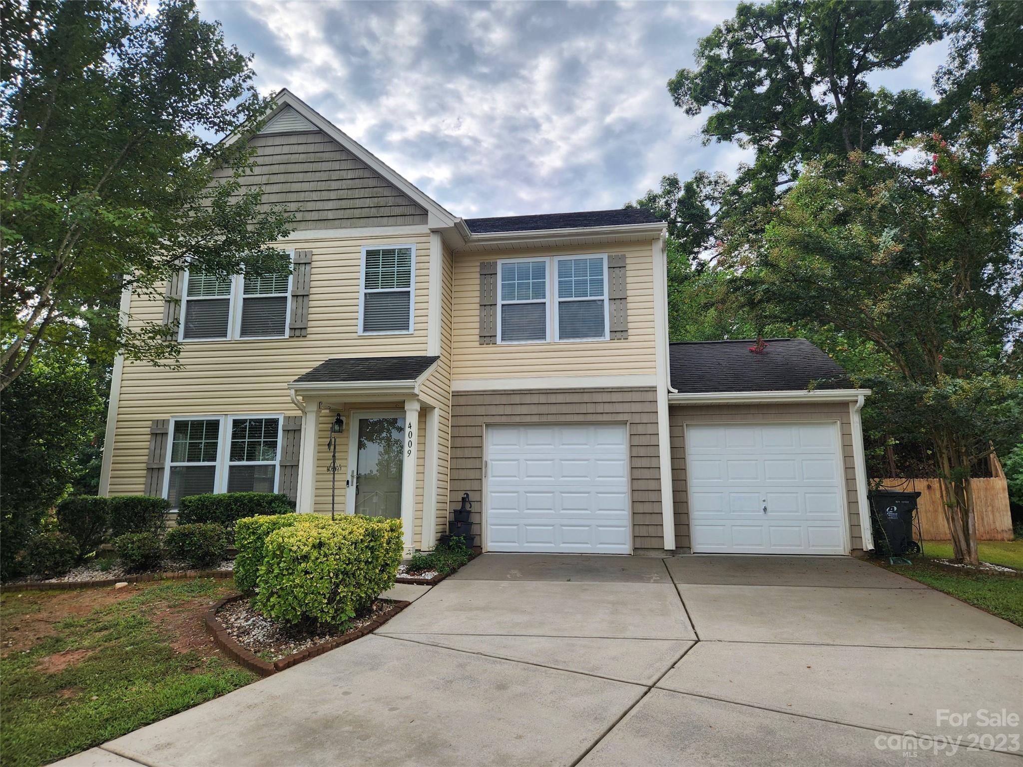 Photo one of 4009 Egrets Nest Ct Mount Holly NC 28120 | MLS 4068484