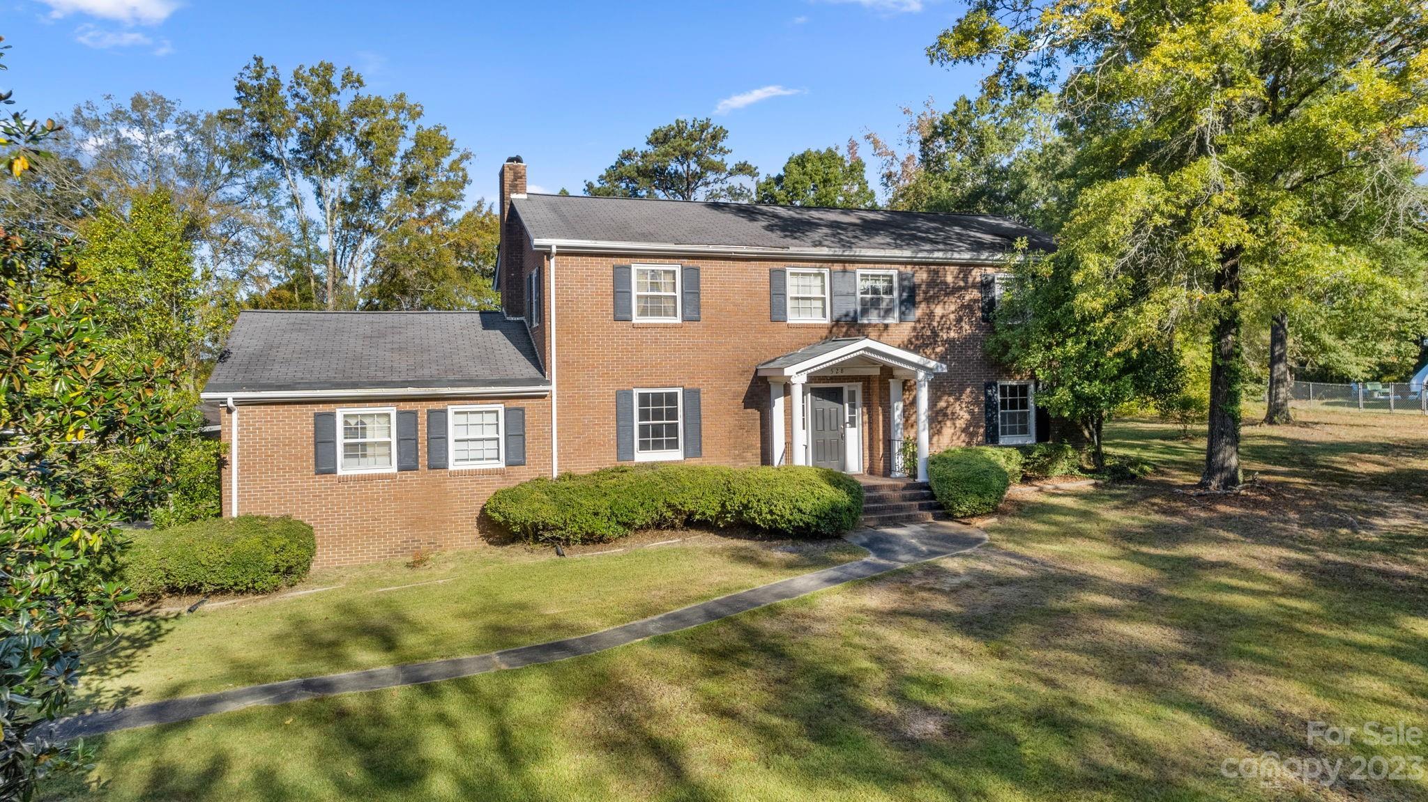 Photo one of 528 Mcfarlane Dr Chester SC 29706 | MLS 4080564