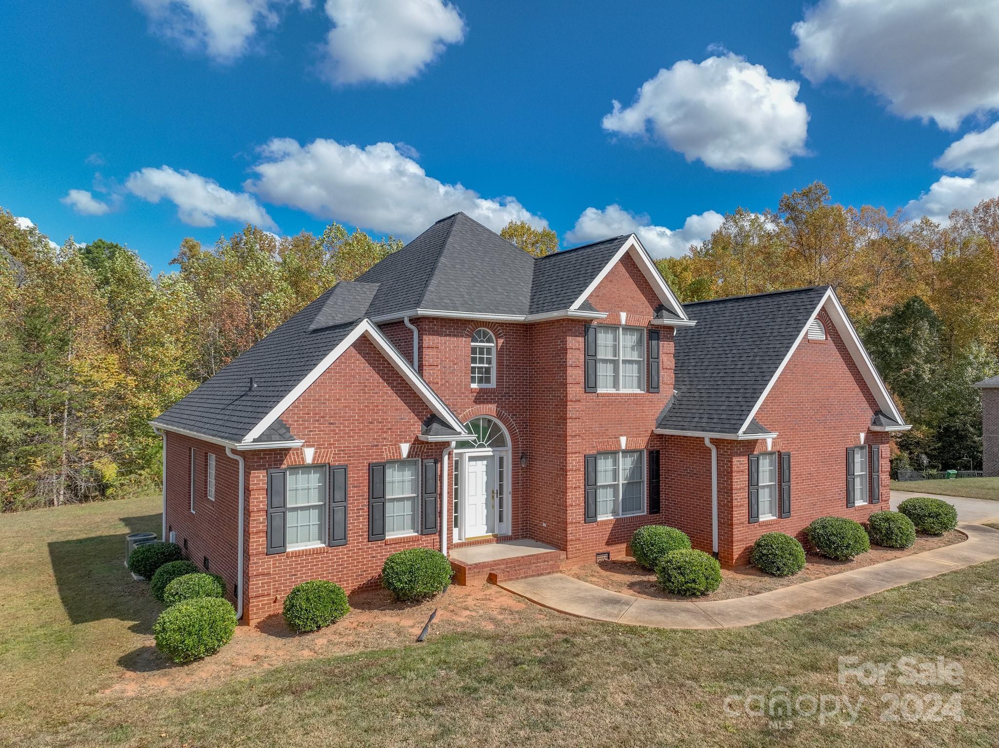 Photo one of 2618 Pebble Creek Dr Shelby NC 28152 | MLS 4082490