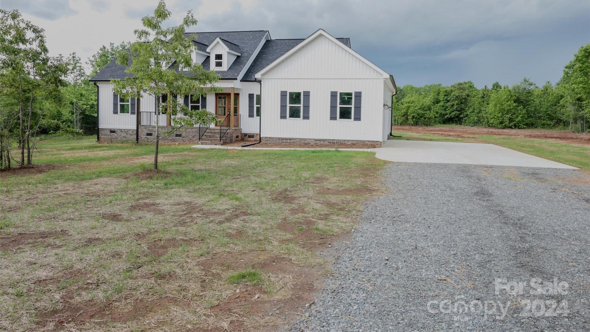 Photo one of 1134 Fincher Rd Fort Lawn SC 29714 | MLS 4085716