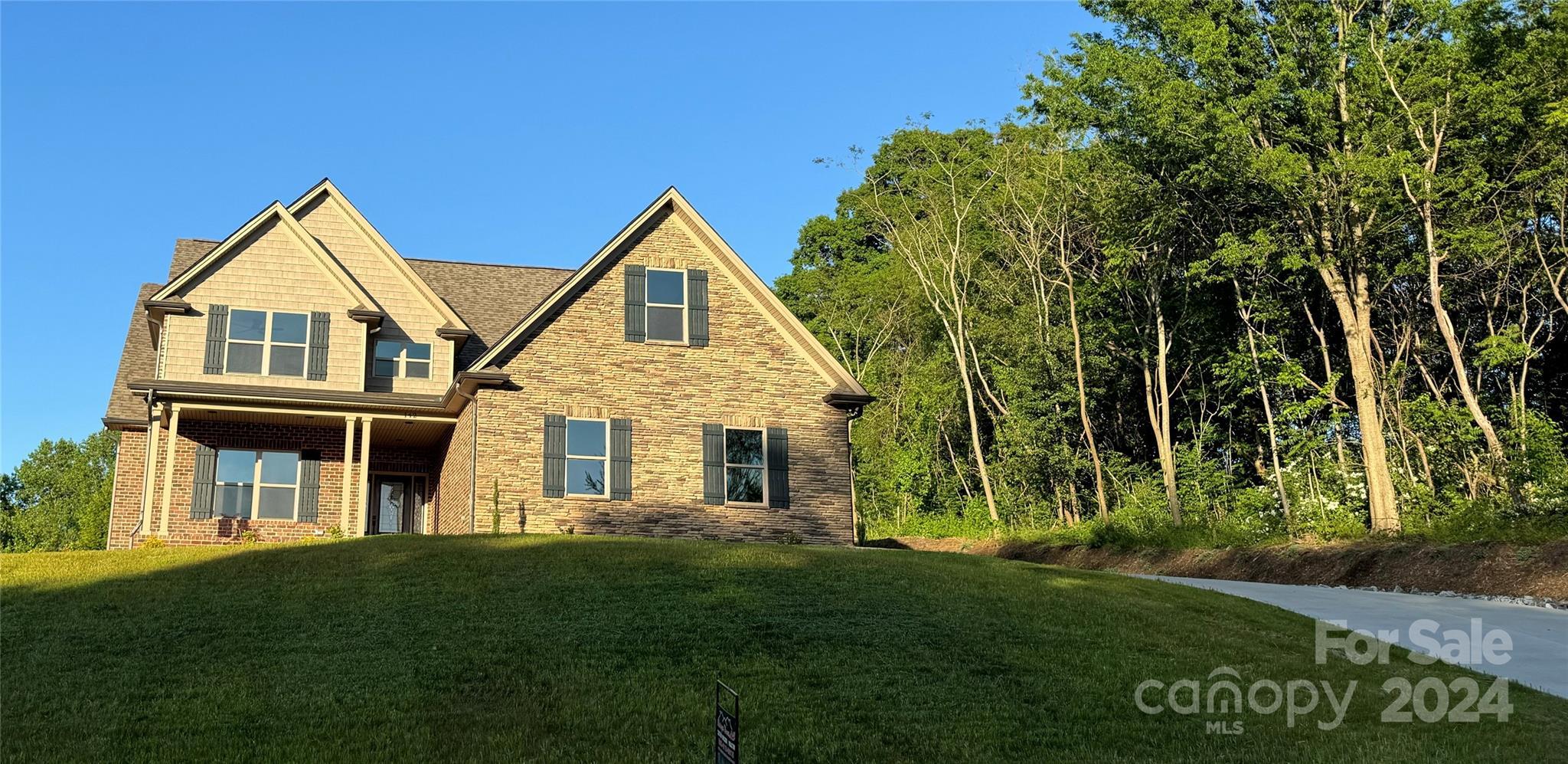 Photo one of 142 43Rd Avenue Nw Dr # 329 Hickory NC 28601 | MLS 4100754