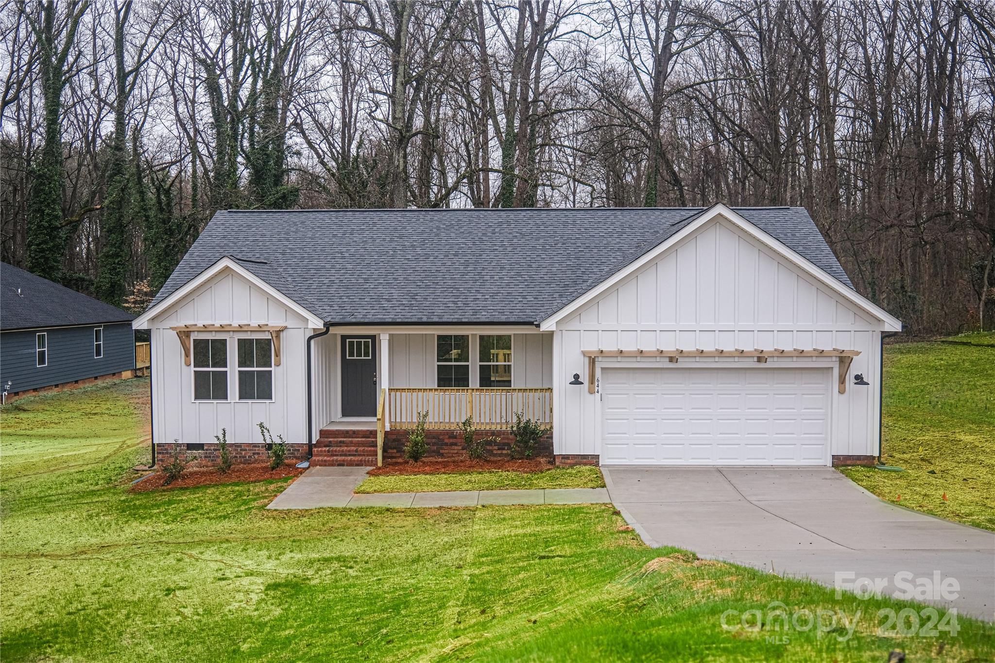 Photo one of 644 Sedgefield Sw St Concord NC 28025 | MLS 4102996