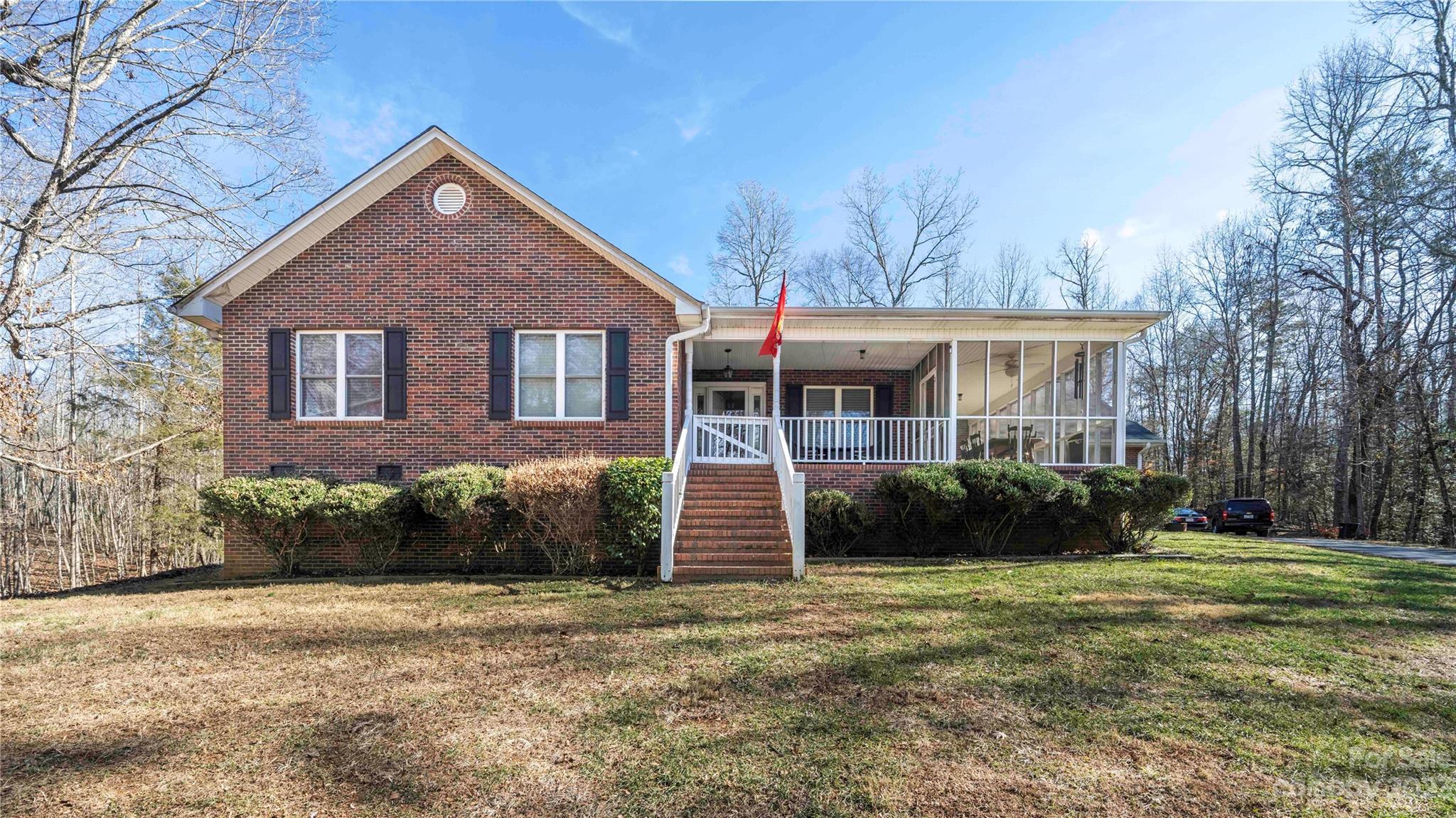 Photo one of 1827 Riverhill Dr Shelby NC 28152 | MLS 4103267